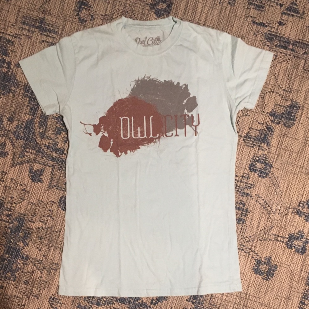 Owl City tshirt. Light blue.
